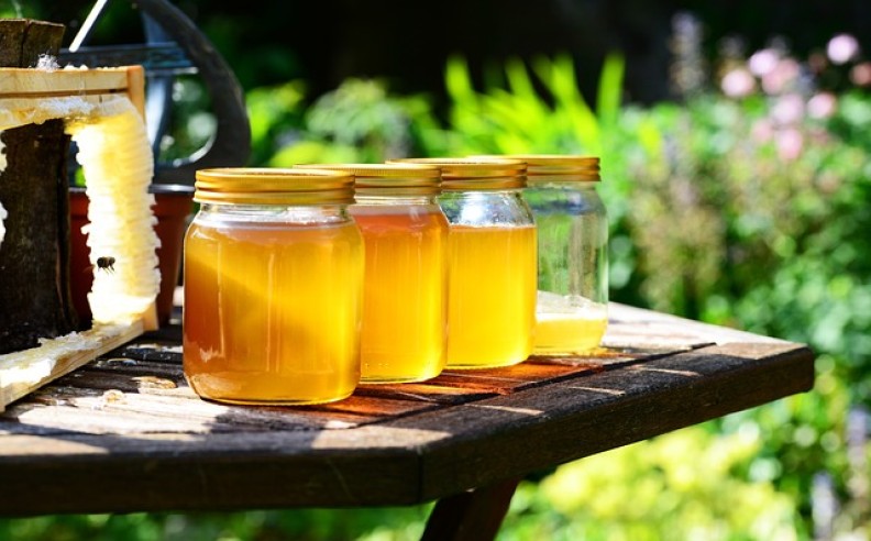Los increíbles beneficios de la miel de abeja